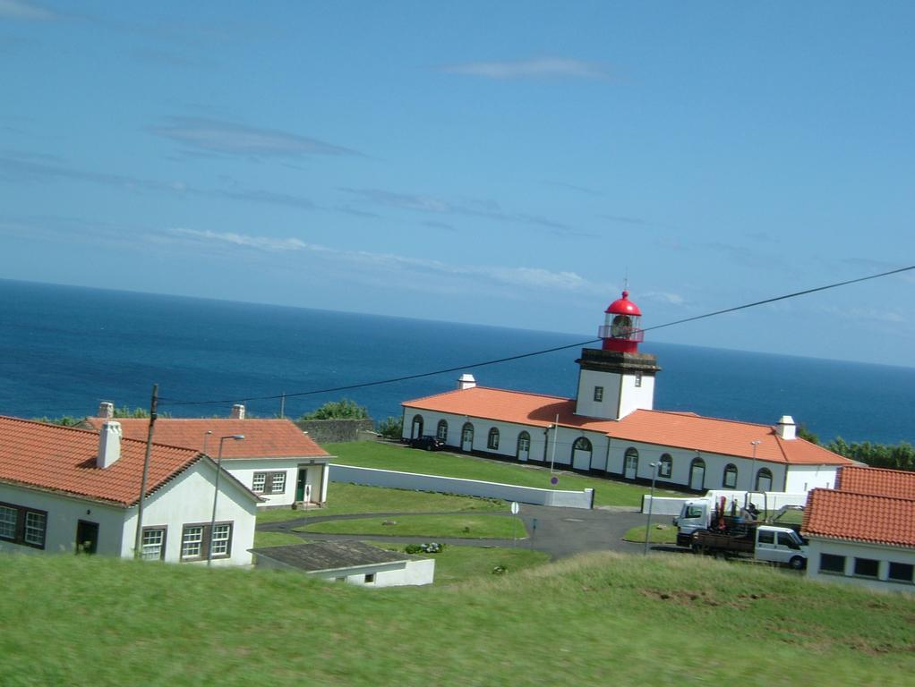 Lajes das Flores Moradias Estacao Radio Naval , Moradia Vila Do Porto מראה חיצוני תמונה